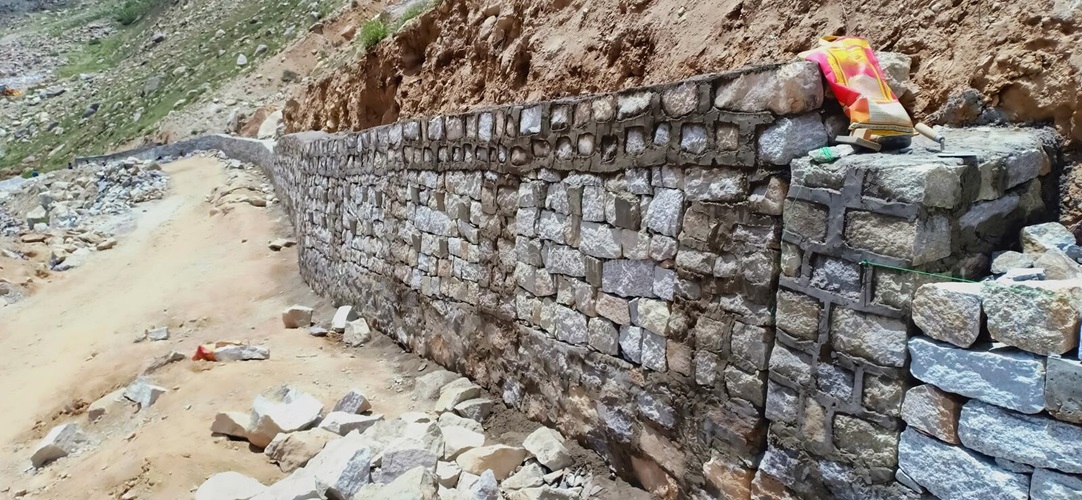 Masonry Protection Wall
